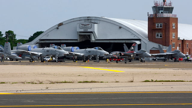 Republic Airport  – FRG